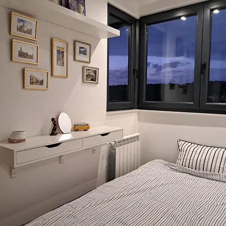 Forest View Apartment